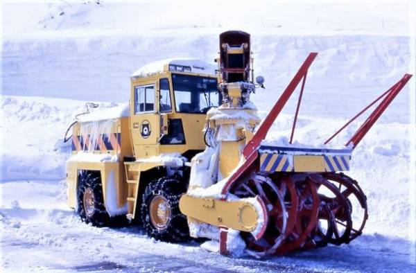 立山黒部アルペンルート、全線開通に向け除雪情報配信中　4月2日まで「雪の大谷高さ予想キャンペーン」を実施！