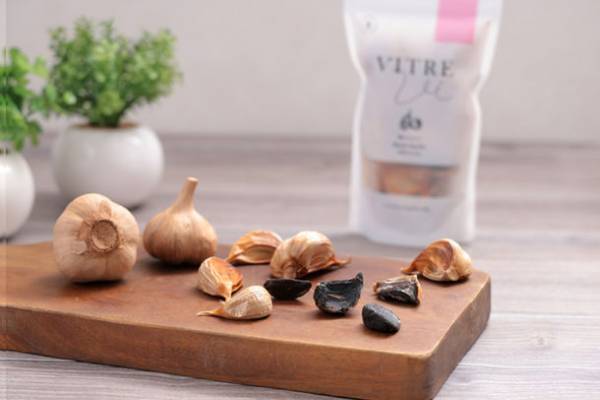 4/10(月)働く女性の悩みから生まれた美体質ケアサプリ「VITRE」が誕生！3つの抗酸化成分で美肌ケア・エイジングケア・代謝ケアをサポート
