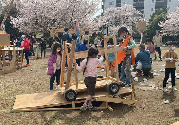 春休みの小中学生向けの不親切なアートプログラム「Let's make PLAY-WORK TOWN! こどものまちをつくろう」　豊島区南長崎にて3月25日(土)からスタート