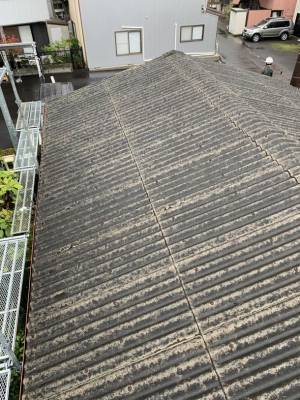 発電マン、石綿含む屋根を壊さずに太陽光パネルを設置する新たな工法「発電マンNH工法」を開発