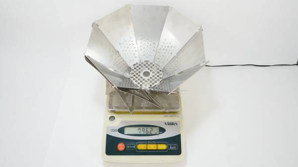 まるで聖火台！わずか800gの軽量焚火台を2023年3月25日(土)からMakuake(マクアケ)にて先行発売開始！