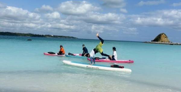沖縄県金武町「KINサンライズビーチ海浜公園」で海開きが開催されたことを報告