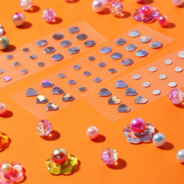 「ニキビが可愛い！？」新発想コスメブランド『nikiv(ニキブイ)』がヴィクトリーパッチを5月5日発売