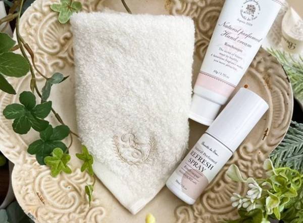 毎年完売の香り豊かな「母の日限定ギフトセット」が今年も登場！4月12日より公式オンラインストアで数量限定販売開始