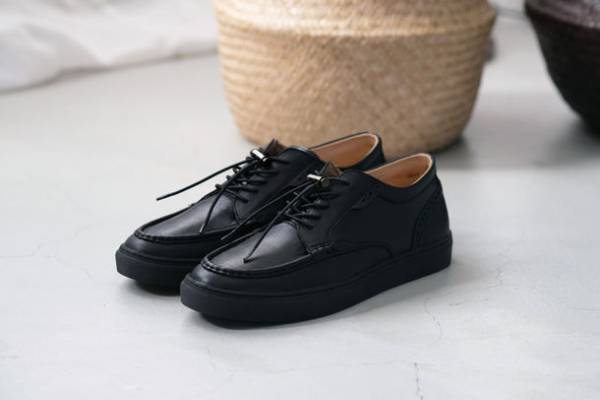 革靴を変える。靴の匠が手がける新定番ビジネスシューズ「KLAVE JP」のクラウドファンディングが成功