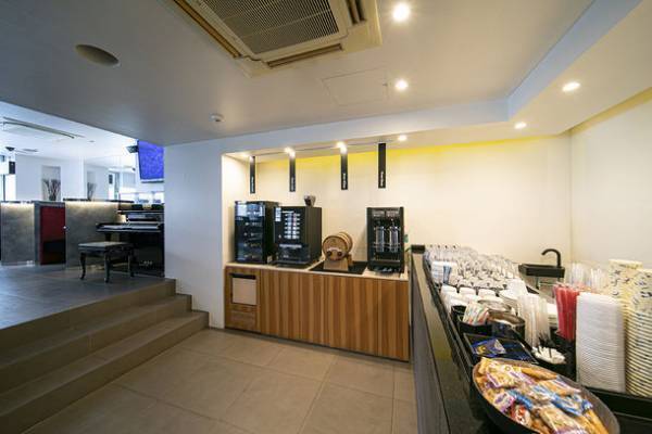 【ホテルザグランデ心斎橋】10,000本のフラワーアートで彩られた“SNS映え”間違いなしのコンセプトルーム「The Bouquet ザ ブーケ」誕生