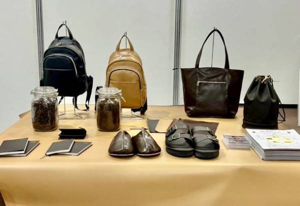 革製品を販売するステータシー株式会社、元パラ水泳日本代表の一ノ瀬メイ氏とパートナー契約を締結