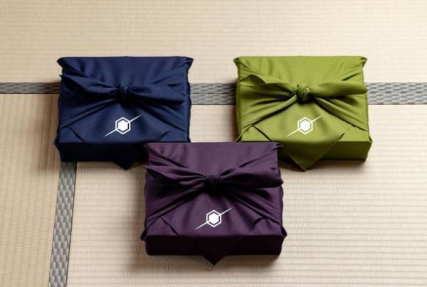 京都発のトータルケアブランド『SHUN』「伊勢丹新宿店 メンズ館」にて風呂敷づつみをテーマにしたポップアップを開催！