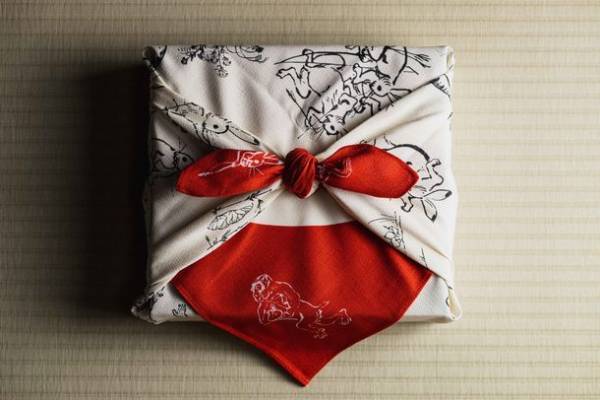 京都発のトータルケアブランド『SHUN』「伊勢丹新宿店 メンズ館」にて風呂敷づつみをテーマにしたポップアップを開催！