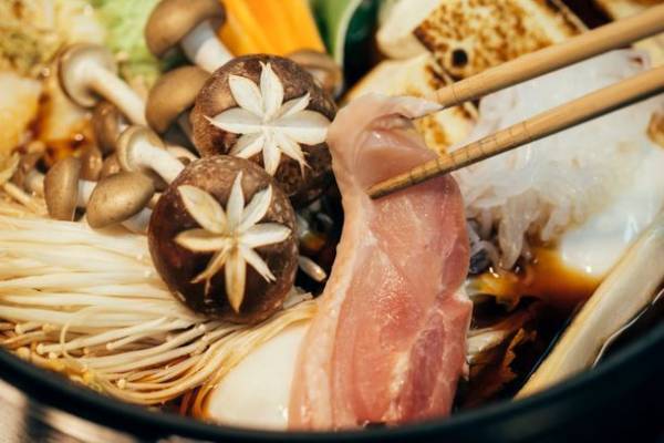 ≪グランドオープン≫兵庫県 東条湖 丹波篠山周辺に、森のヴィラ「GLAMP CABIN (グランキャビン)」が満開の桜とともにオープン！