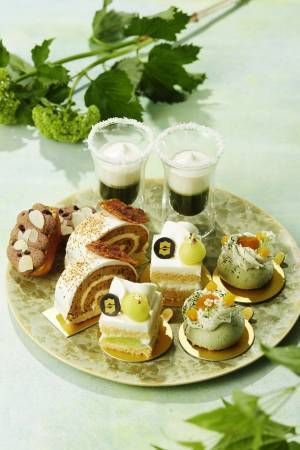 シャングリ・ラ 東京、5月1日より「夏めく抹茶アフタヌーンティー」を開催　京都宇治の茶農家、「茶園清水屋」とコラボレート