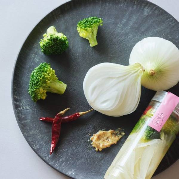 腸まで届く乳酸菌の力で旬の素材を楽しむ食品ブランド「ユサンチェ」に2023年4月下旬から春野菜がラインアップ！