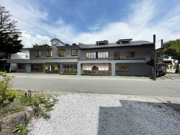 長野の新観光施設「蓼科BASE」内で、ヴィーガンバーガー専門店のripple蓼科店が4月17日にグランドオープン！