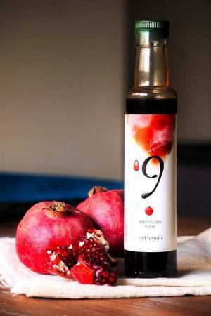 「発酵ザクロ100％〔9〕」母の日限定ギフトボックスが4月15日発売、若返りのサーチュイン遺伝子を活性化