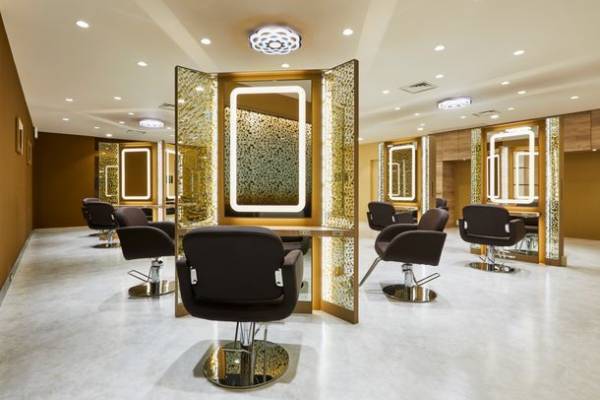 セルフ写真館「PICmii」が西武池袋本店に初出店　春のメイクをセルフ写真で楽しむ、4つのコラボ企画が決定　＜開催期間：4月19日(水)～5月16日(火)＞