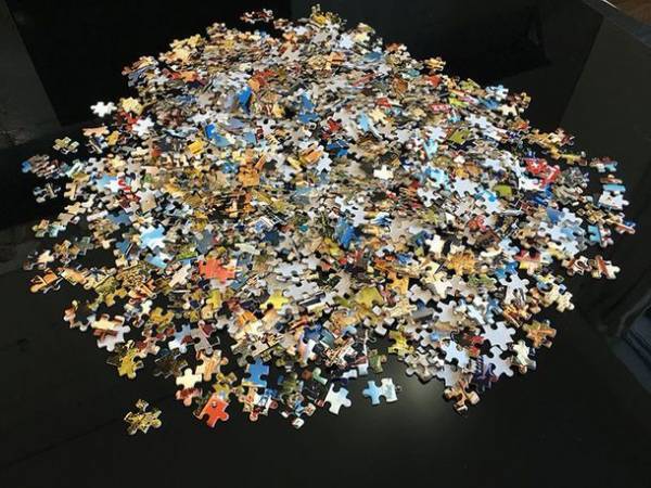 写真を印刷してつくる世界に一つのオリジナルジグソーパズル　人が隠れてしまう程巨大な3XLサイズが5月1日より登場！