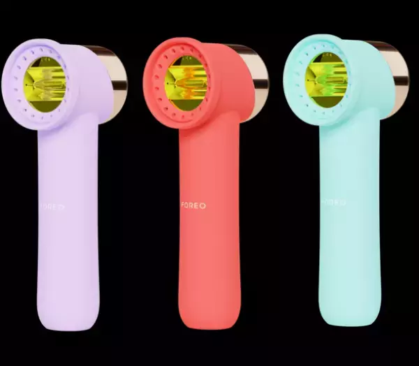 9cm2の大きなトリートメントウィンドウ、高速フラッシュで全身ツルすべセルフケア、長い持ち手で背中のムダ毛ケアも簡単にできるIPL光美容器「FOREO PEACH 2」5月発売