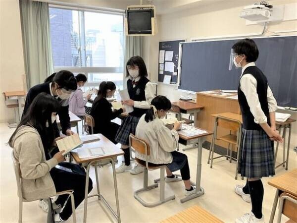 麹町学園女子が在校生と一緒にクイズに挑戦していく「春のオープンキャンパス」を4月29日に開催