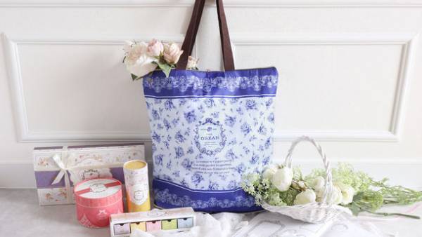 クロワッサンラスクで有名なCAFE OHZANが保冷バッグを4月20日(木)から発売