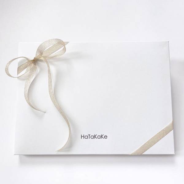 母の日の贈り物にぴったり！『HaTaKaKe』が新作ストール2種を対象にギフトBOX包装＆送料無料の“母の日キャンペーン”を開催！5/18(木)までの期間限定