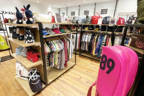 「ゴルフウェアがこの価格で？！」「中古品とは思えない」　なんばパークス初出店『ストスト＋』にご好評の声多数！
