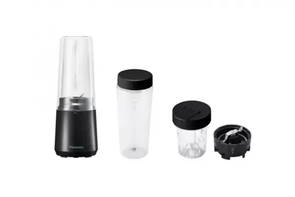 つくったボトルでそのまま飲める「マイボトルブレンダー」にミルと追加ボトルがセットになった新モデルが4月28日より登場
