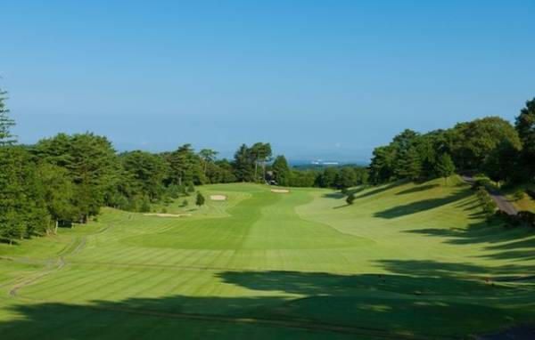 ゴルフ好きの人への贈り物やコンペ賞品に　ラウンドと宿泊ができる体験ギフトを発売