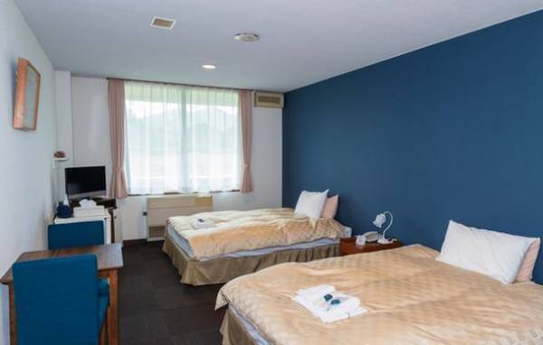 ゴルフ好きの人への贈り物やコンペ賞品に　ラウンドと宿泊ができる体験ギフトを発売