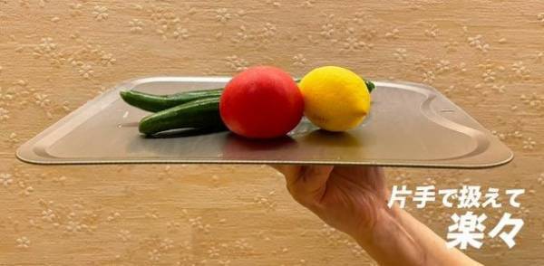 キズ付きづらく衛生的、超軽量な純チタン製まな板　Makuakeでの応援購入額が開始3日目で100万円突破