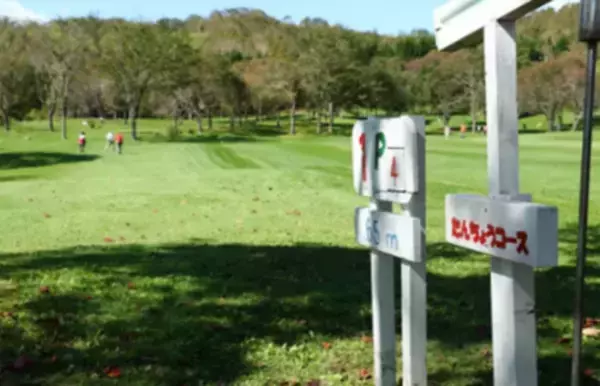 阿寒ブランド牛の超贅沢な「阿寒モルト牛ステーキ重」と「阿寒モルト牛ローストビーフ重」を4月27日より販売開始！～北海道釧路市阿寒町　道の駅 阿寒丹頂の里の新メニュー～