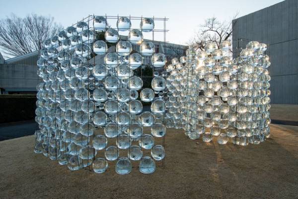 野外展覧会「光と風のモビールスケープ」　田園調布せせらぎ公園にて5月2日より開催