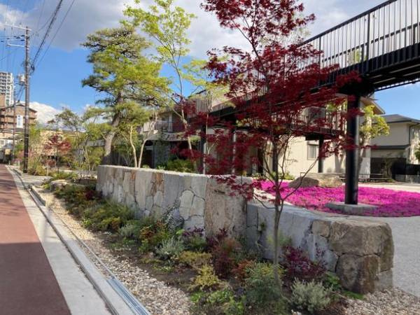 緑と犬とコミュニティと。地域と共にあるシャーメゾン「The Villages」　～様々な事業を紹介する「積水ハウス ストーリー」の最新情報を公開～