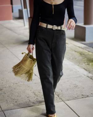 デニムブランド「YANUK」、スタイリスト辻直子さんとの初のコラボレーションデニムを5月11日に発売！