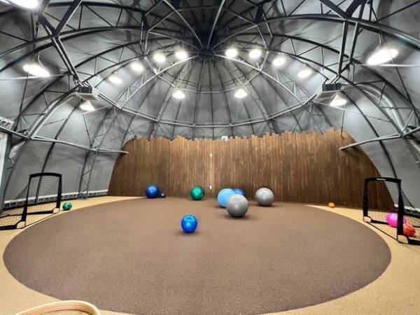 那須の雨天時にも、旅行中にこどもが遊べる室内アミューズメント施設『KIDS PLAYGROUND//NASU』に新たなドーム施設が登場！