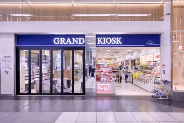 新名古屋名物「ぴよりん」と初コラボ企画「ぴよりん初夏の遠足フェア」を5月23日(火)より開催！～1日限定！東京・静岡・新大阪で「おでかけセット」の販売も～