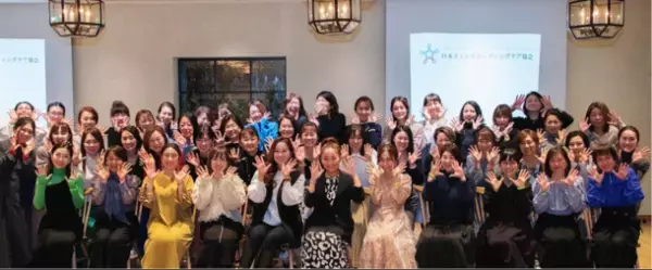 女性活躍促進を応援する日本ストレスリーディングケア協会、女性の心身疲れに特化した専門セラピストが100名を突破　