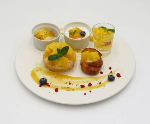 【近鉄百貨店 奈良店】フルーツ＆スイーツカフェ「フルフルール」奈良店限定で旬のフルーツを楽しめる新メニューが登場！