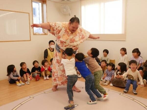 大相撲・押尾川部屋とグローバルキッズ曳舟保育園、子どもたちの健やかな成長に向けた定期的な交流イベントを開催