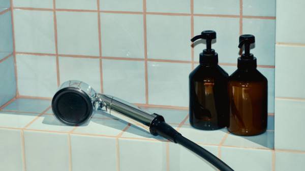 おふろ時間を見つめ直す新ブランド「suin(スイン)」からウルトラファインバブル浄水ミストシャワーヘッドを5/22に発売