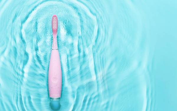 スウェーデン発、革新的美容機器ブランドFOREO「母の日に“ありがとう”と一緒に贈る、最新ウェルネス機器のご提案」POPUP＠エストネーション六本木ヒルズ店のご案内　期間：2023年5月9日(火)～5月15日(月)