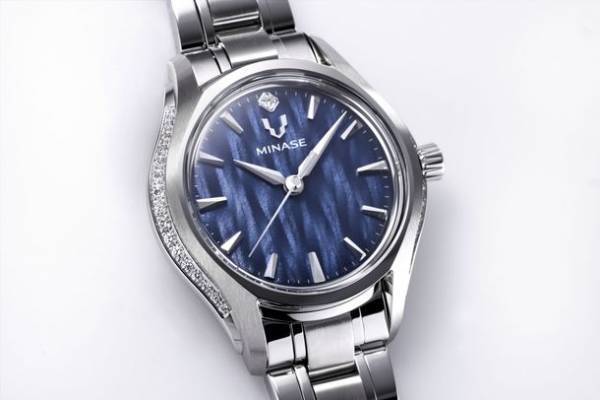 「MINASE」の新モデル『Luna Arch』と『Uruga』を発表　プレシャスストーンをイメージしたエレガンスモデル