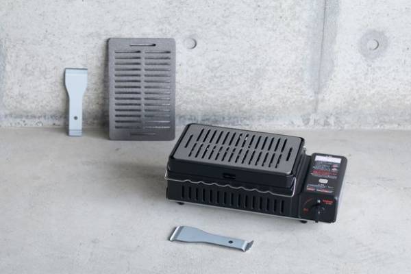 追い求めた鉄板は鋳物だった！育てる一生物の鋳物鉄板【Meat ban ミートバン】が5月30日までMakuakeにて限定先行販売中！