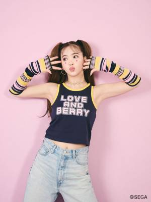 CALNAMUR「オシャレ魔女 ラブandベリー」とのコラボレーションアイテムを2023年5月26日に発売！