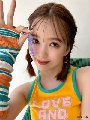 CALNAMUR「オシャレ魔女 ラブandベリー」とのコラボレーションアイテムを2023年5月26日に発売！