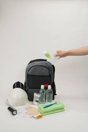 細菌除去率99.9999％の高性能中空糸膜フィルター搭載　携帯浄水器「Delios＆WaterPack」発売！