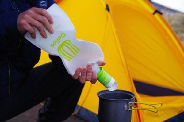 細菌除去率99.9999％の高性能中空糸膜フィルター搭載　携帯浄水器「Delios＆WaterPack」発売！