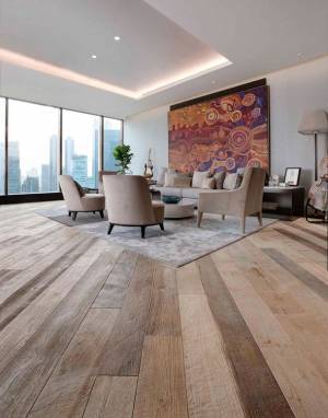 店舗・ホテル・住宅などのフローリングや壁材として！“環境に配慮した リサイクルチーク”ジャワより日本初上陸！～個性的でヴィンテージな雰囲気の素材が特別な空間を創る～