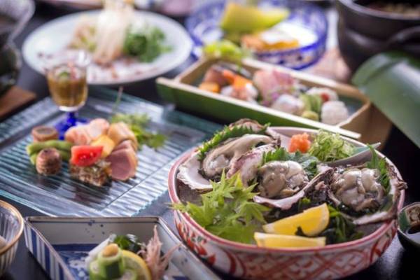 『絶景露天風呂の宿 銀波荘』が3年連続で入賞。世界最大の旅行サイト「トリップアドバイザー」　『トラベラーズチョイス ベスト・オブ・ザ・ベスト・ホテルズ』旅館(B＆B、イン)部門で11位を受賞。