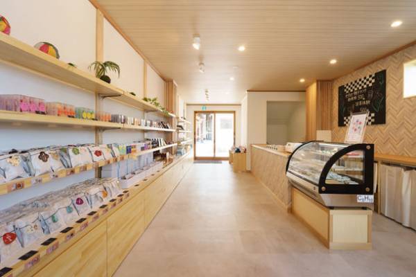 旅館・ホテル業界で60年以上の取引実績を持つ広告商社のリノベーション事業「re:nova(リノーヴァ)」　プロデュースした2施設が竣工