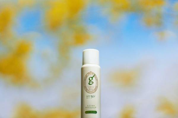 みどりまゆシルクが紫外線A波・B波からお肌をガード　Itoguchi『みどりまゆ BODY＆HAIR モイストUVスプレー SPF50＋／PA++++』6月1日(木)発売